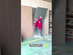 het houten vernisje van de bamboehoutskool