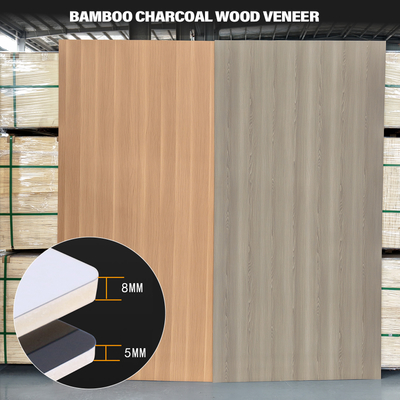 Populair design PVC houtnerf wandpaneel, slijtvast en gemakkelijk schoon te maken wandpaneel voor gang en plafond